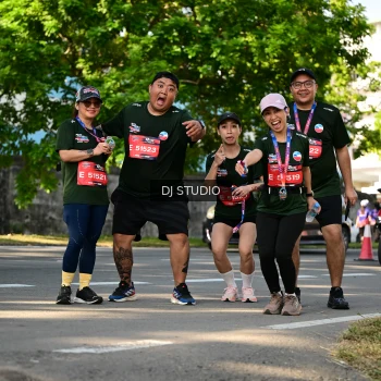 Runner Photo 4062341