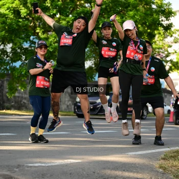 Runner Photo 4062351