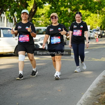 Runner Photo 4062753