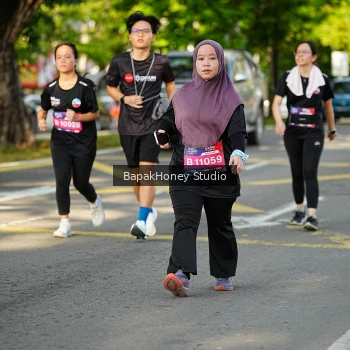 Runner Photo 4062760