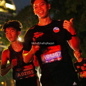 Runner Photo 4062814