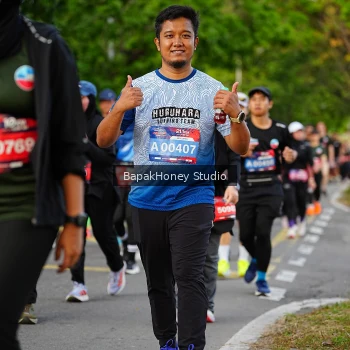 Runner Photo 4062901