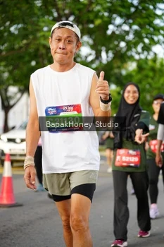 Runner Photo 4062904