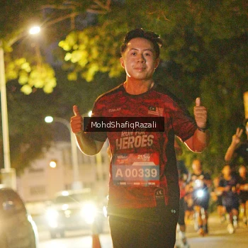 Runner Photo 4062934