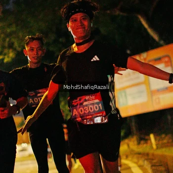 Runner Photo 4062980