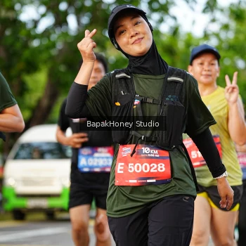 Runner Photo 4063001