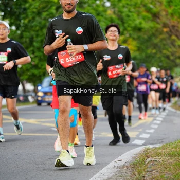 Runner Photo 4063054