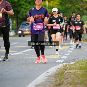 Runner Photo 4063055