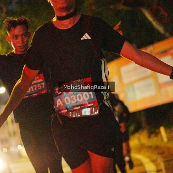 Runner Photo 4063071