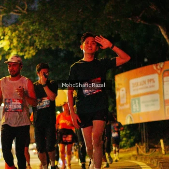 Runner Photo 4063078