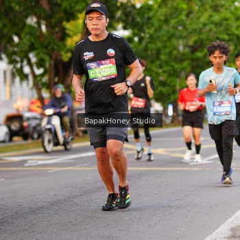 Runner Photo 4063079