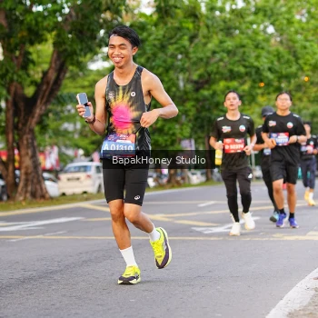 Runner Photo 4063091