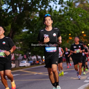 Runner Photo 4063133