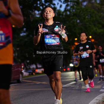 Runner Photo 4063144