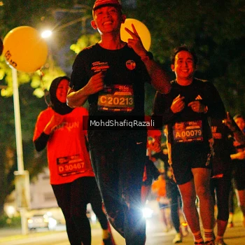 Runner Photo 4063177