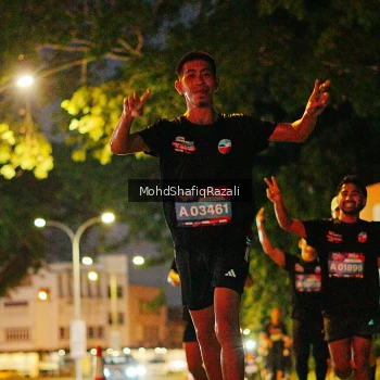 Runner Photo 4063314