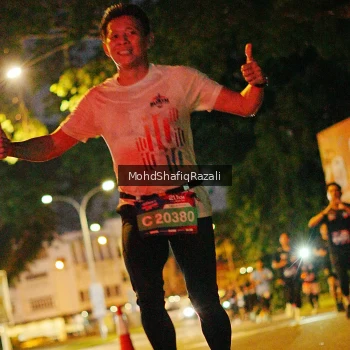 Runner Photo 4063405