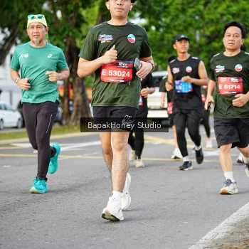 Runner Photo 4063466