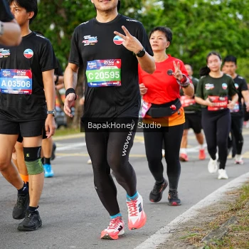 Runner Photo 4063477