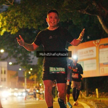 Runner Photo 4063505