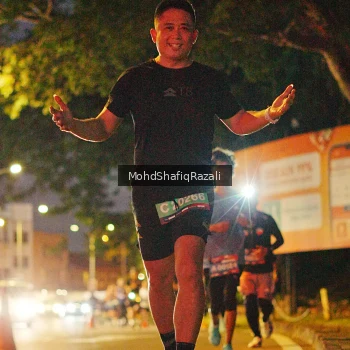 Runner Photo 4063516