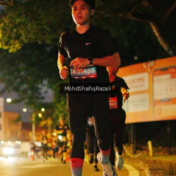 Runner Photo 4063521