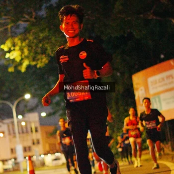 Runner Photo 4063644
