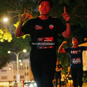 Runner Photo 4063677