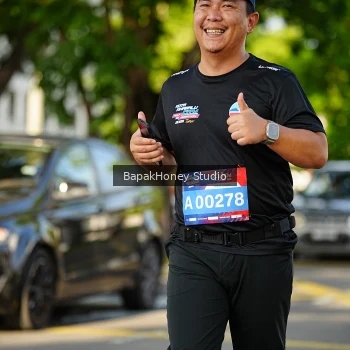 Runner Photo 4063686
