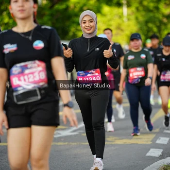 Runner Photo 4063705