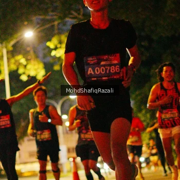 Runner Photo 4063712