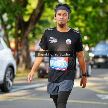 Runner Photo 4063721
