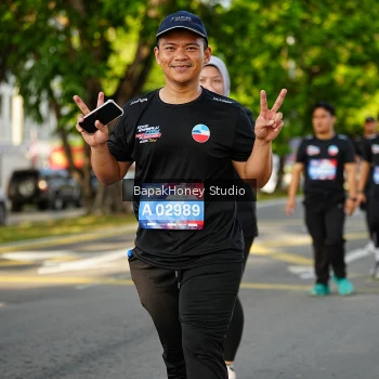 Runner Photo 4063726