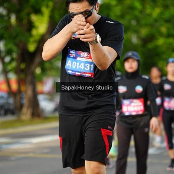 Runner Photo 4063735