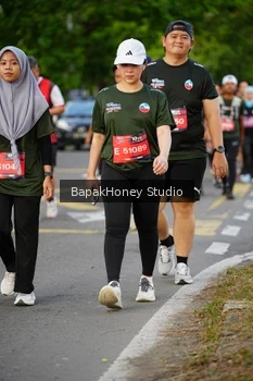 Runner Photo 4063787