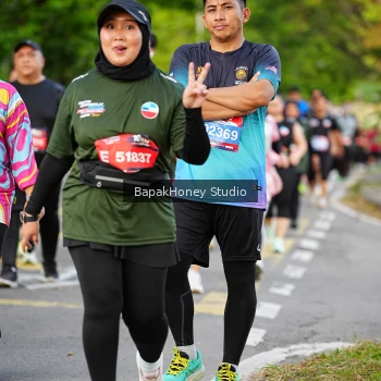 Runner Photo 4063814