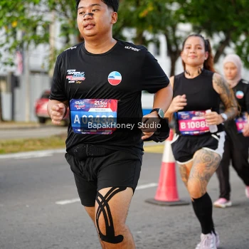Runner Photo 4063858