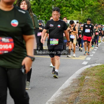 Runner Photo 4063874
