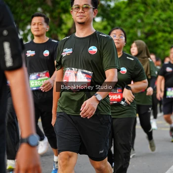 Runner Photo 4063879