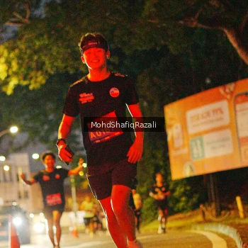Runner Photo 4063903