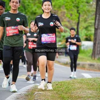 Runner Photo 4063936