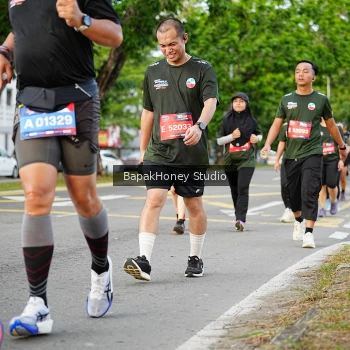 Runner Photo 4063958