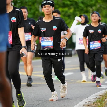 Runner Photo 4063964
