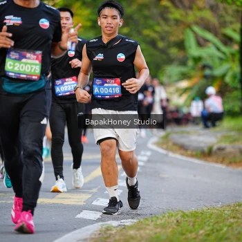Runner Photo 4064021