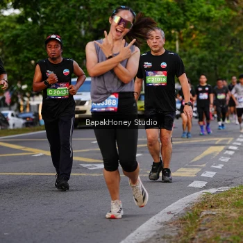 Runner Photo 4064039
