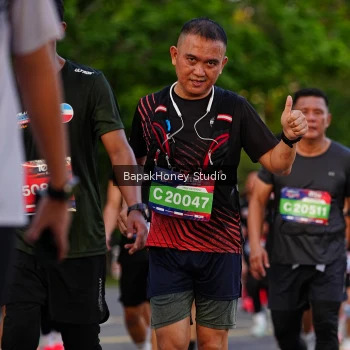 Runner Photo 4064056