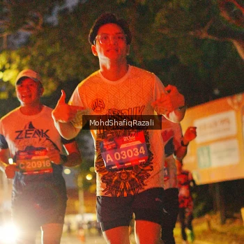 Runner Photo 4064077
