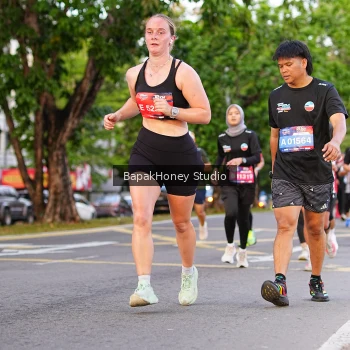 Runner Photo 4064079