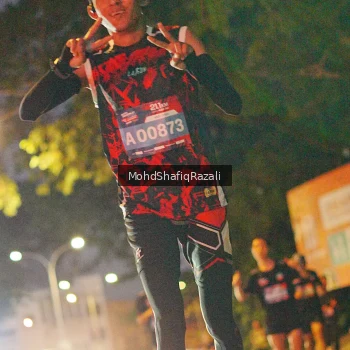 Runner Photo 4064100