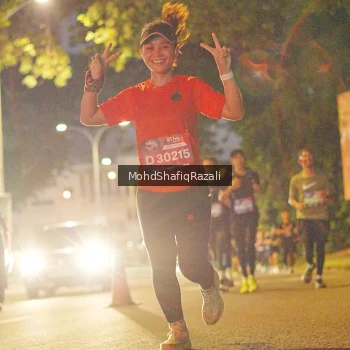 Runner Photo 4064119